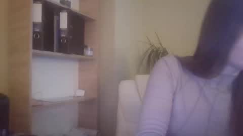 Snapshot of dollyroma chatting on 11.05.25 DollyRoma online show from 11.05.25