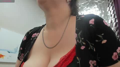 DoloresSea online show from 02.16.25