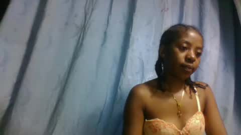 Snapshot of doloresslu chatting on 03.21.26 doloresslu online show from 03.21.26