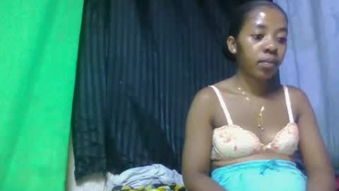 Snapshot of doloresslu chatting on 03.23.26 doloresslu online show from 03.23.26