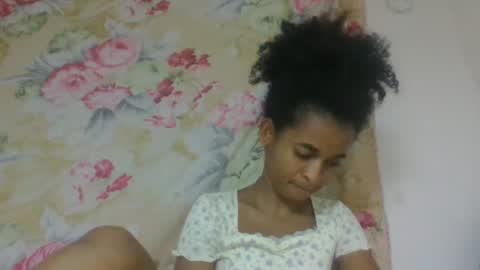 Snapshot of doloresslu chatting on 04.15.26 doloresslu online show from 04.15.26