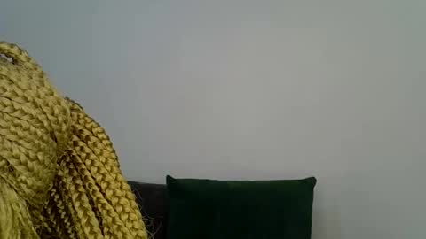 Snapshot of dolsexy chatting on 04.28.26 dolsexy online show from 04.28.26