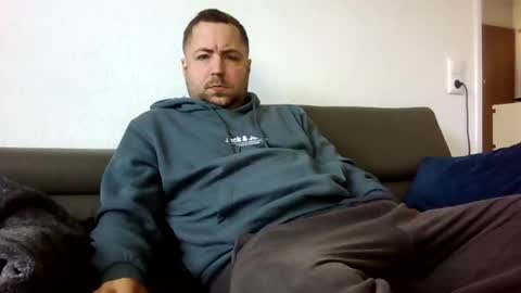 dombio_12 online show from 04.04.26