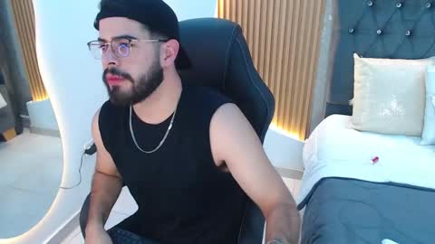 Snapshot of domboy_ chatting on 05.17.26 domboy online show from 05.17.26
