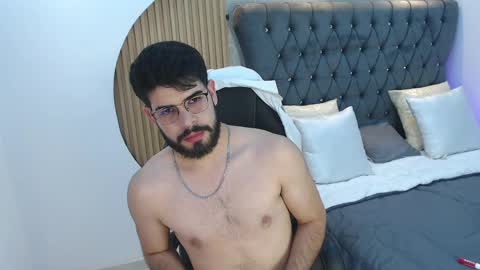 Snapshot of domboy_ chatting on 05.19.26 domboy online show from 05.19.26