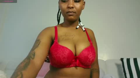 Snapshot of domecesy chatting on 05.22.26 Amarie noels online show from 05.22.26