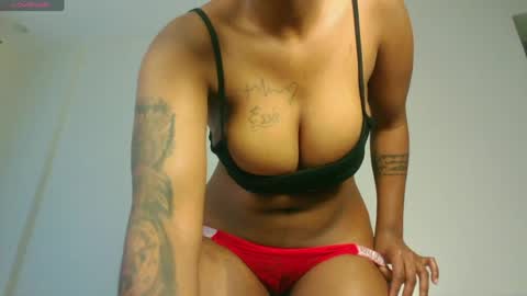 Snapshot of domecesy chatting on 05.24.26 Amarie noels online show from 05.24.26