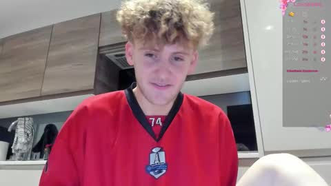 Alex...  online show from 12.04.25