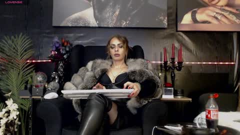 Dominatrix Eve online show from 02.07.25