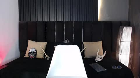 Dominic online show from 10.10.25