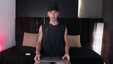 Dominic online show from 11.28.25