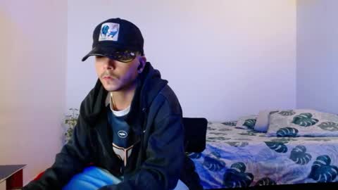 Snapshot of dominic_hanks chatting on 03.02.26 DOMINIC AND ANDREW online show from 03.02.26