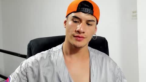 Snapshot of dominic_radccliffe chatting on 03.02.26 Your real love online show from 03.02.26