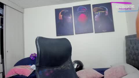 Dominic  online show from 01.05.25