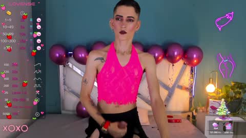 Dominic online show from 12.24.24