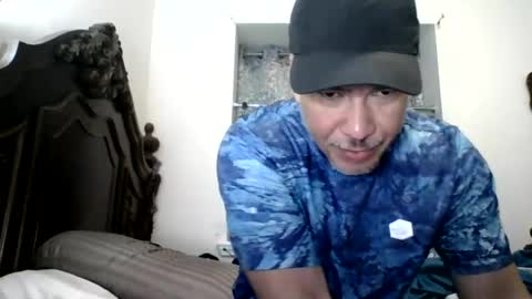 Snapshot of dominicanorico chatting on 06.25.26 luis online show from 06.25.26