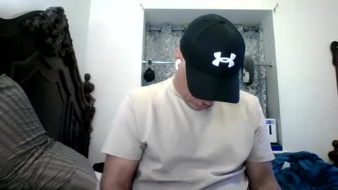 Snapshot of dominicanorico chatting on 06.27.26 luis online show from 06.27.26