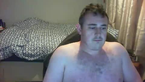 dominicb03 online show from 10.19.25
