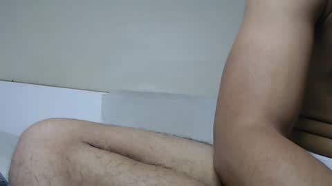 dominick brownn online show from 12.06.24