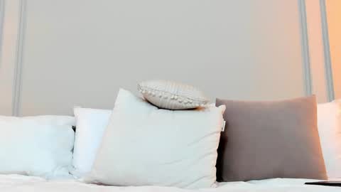 Dominick Star online show from 12.06.24