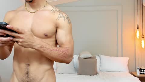 Dominick Star online show from 12.28.24