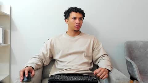 Dominick Star online show from 01.31.25