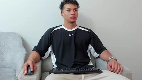 Dominick Star online show from 02.17.25