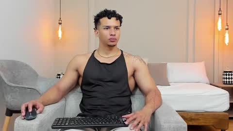 Dominick Star online show from 02.18.25