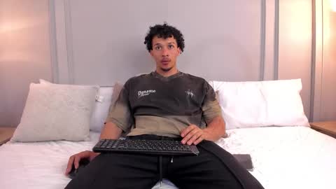 Dominick Star online show from 01.18.26