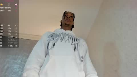 Snapshot of dominicsccott chatting on 10.12.25 Dominicscott online show from 10.12.25