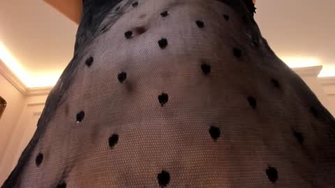 Dominique online show from 12.10.24