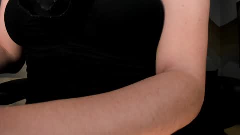 Dominique online show from 12.19.24