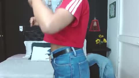  D O M I N K  online show from 02.18.25