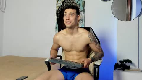 Snapshot of dominyck_ chatting on 07.05.26 dominyck_ online show from 07.05.26