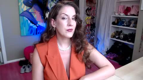 Snapshot of dommetomorrow chatting on 06.26.26 DommeTomorrow online show from 06.26.26