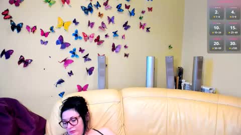 DomPanther69 online show from 09.27.25