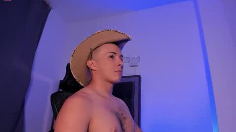 Donat Independent Model online show from 04.14.26