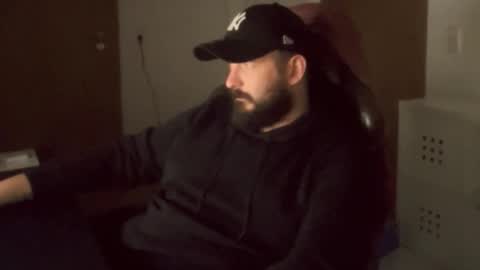Snapshot of donchriiis chatting on 02.25.26 donchriiis online show from 02.25.26
