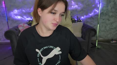 Snapshot of donnalust chatting on 01.22.25 DONNA online show from 01.22.25