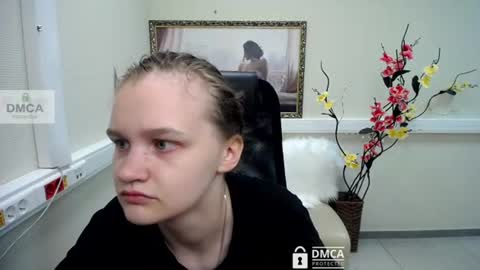 Sia online show from 06.26.26