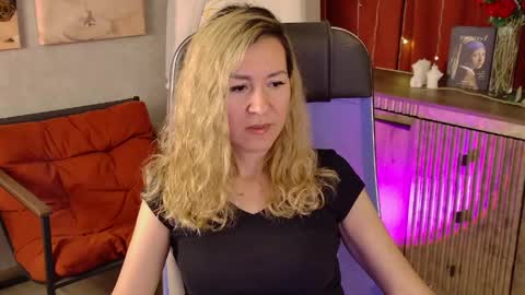 Donna online show from 05.26.26