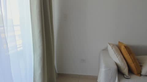 Donatella online show from 12.10.24