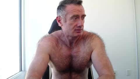 Snapshot of donnybasilisk chatting on 10.01.25 Donny online show from 10.01.25