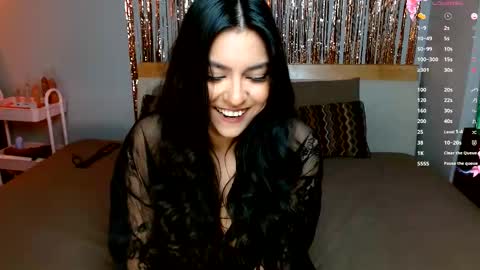 DontBeMina online show from 12.23.25