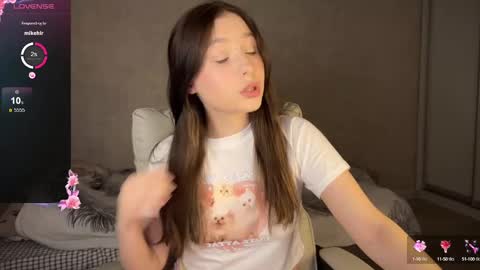 Stacy online show from 03.04.25