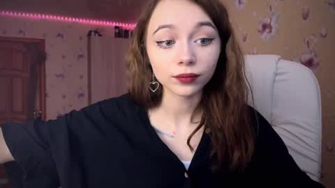 Nicole online show from 02.20.25