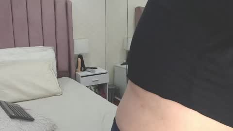 Anny online show from 04.13.26