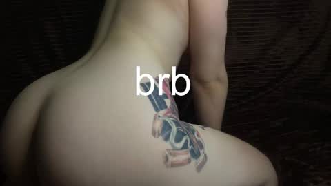 Snapshot of dorfmatratze_ chatting on 10.18.25 Alice online show from 10.18.25