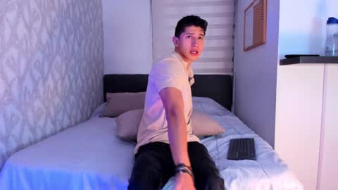 dorian_mystery online show from 02.04.25