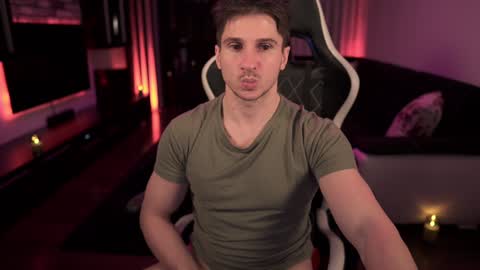 Dorian Reyes online show from 01.25.25